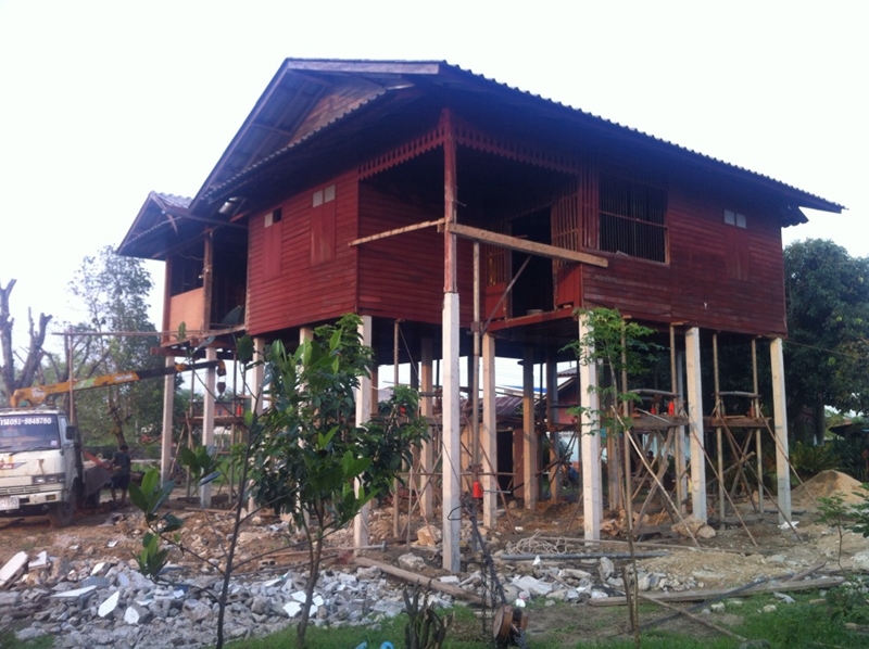 แบบบ้านครึ่งปูนครึ่งไม้