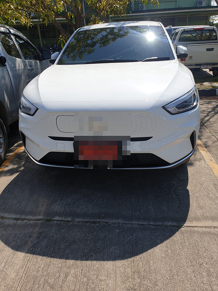 เอ๋ ปารีณา ใบ้หวย