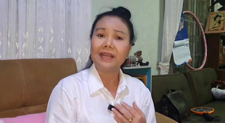 ลาวัณย์ จันทร์เพ็ญ