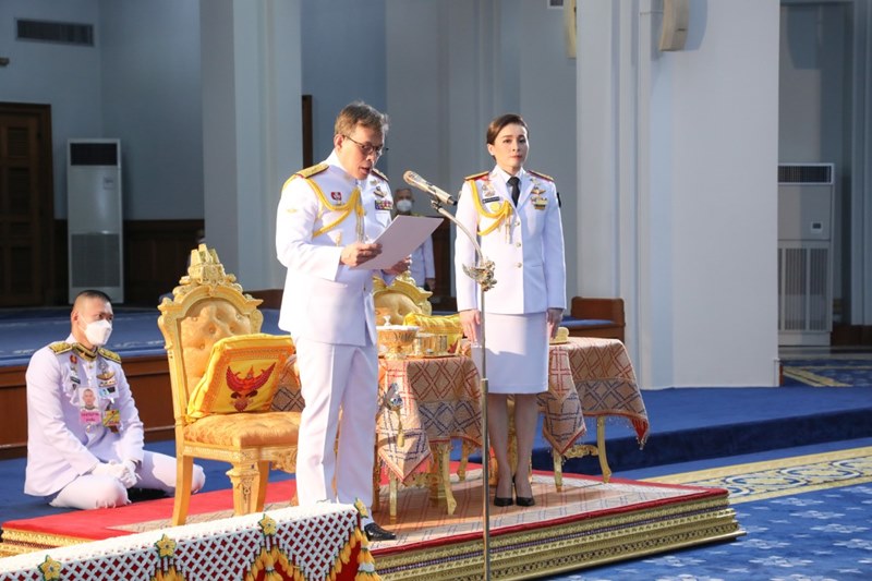 ในหลวง พระราชินี