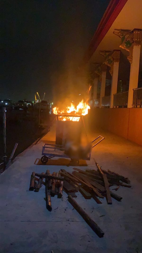 บ้านถูกตัดไฟจนหมาตาย