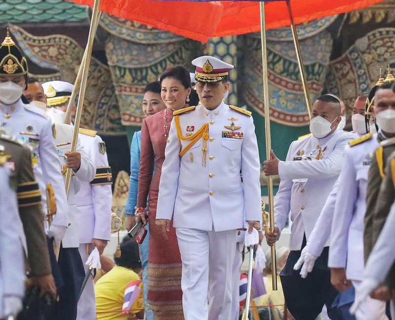 ในหลวง พระราชินี