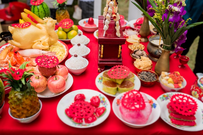 แนะสีเสื้อวันตรุษจีน 