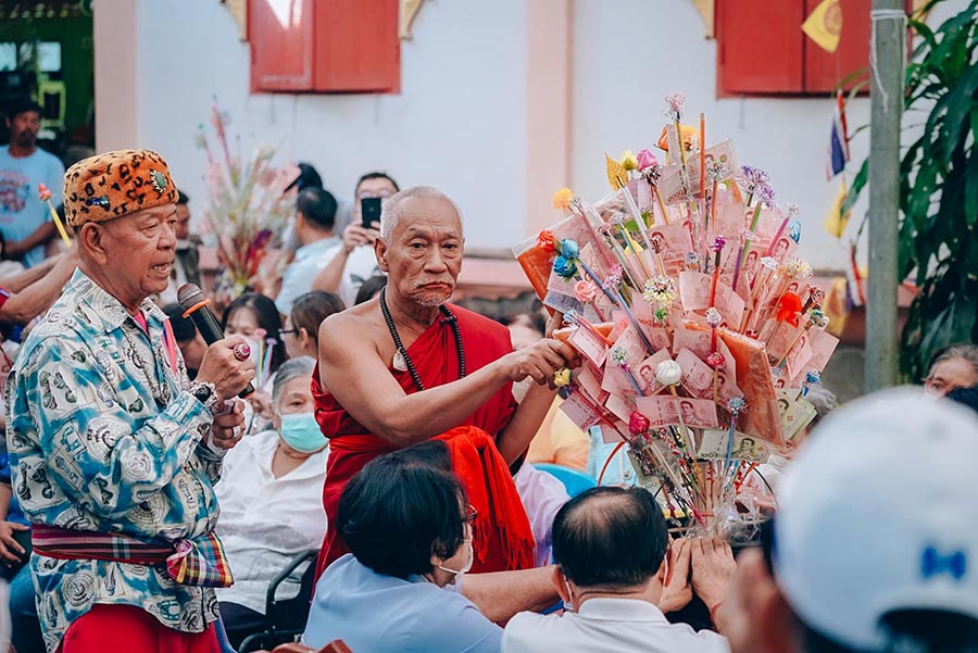 กฐินวัดสว่างอารมณ์