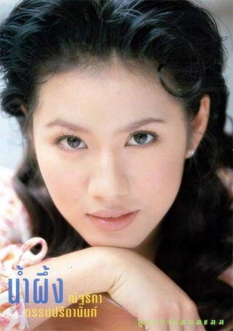 น้ำผึ้ง ณัฐริกา