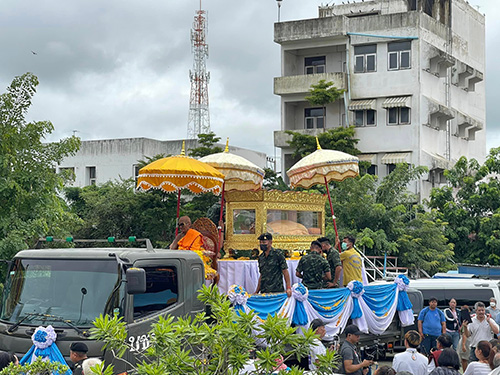 เลขอายุ - ทะเบียนรถ หลวงปู่แขก งวดนี้ 1/10/66