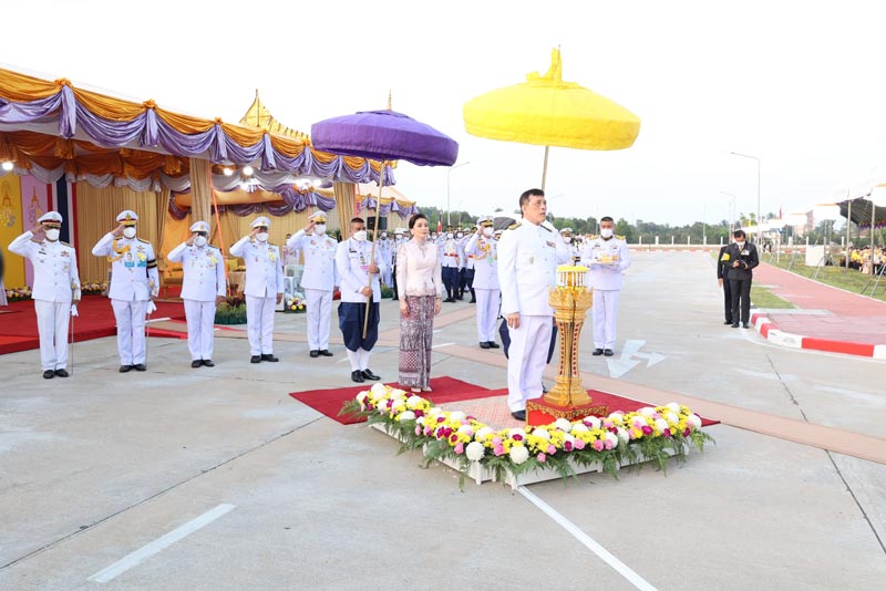 ในหลวง รัชกาลที่ 10