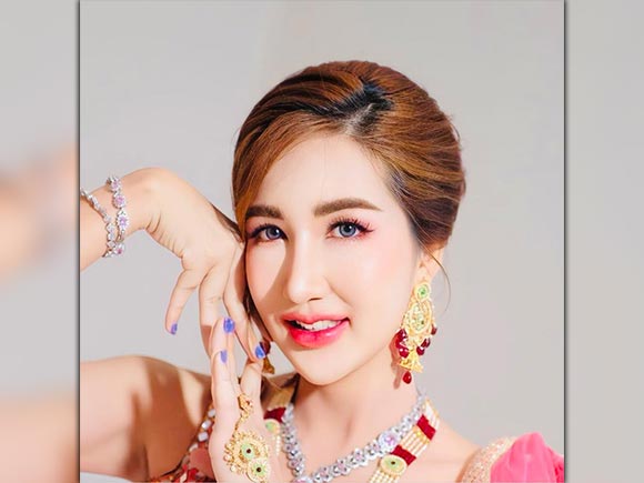 อาจารย์ออร่า มหารานี