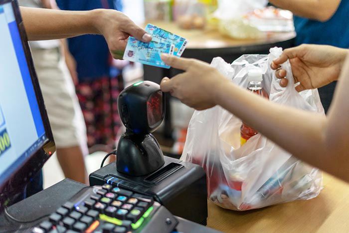 เลื่อนลงทะเบียนบัตรคนจน รอบใหม่ จากเดิม มี.ค. 68 เช็กคุณสมบัติที่นี่