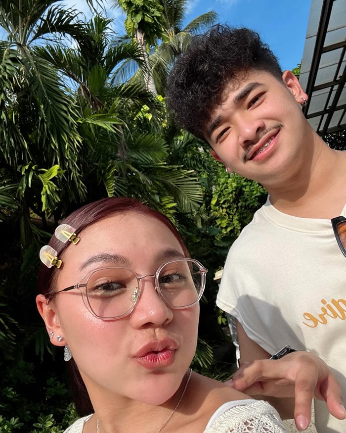  เจนนี่ รัชนก ฟาดคนแซะ ลิลลี่ ได้หมดถ้าสดชื่น อยู่กับแฟนก่อนแต่ง