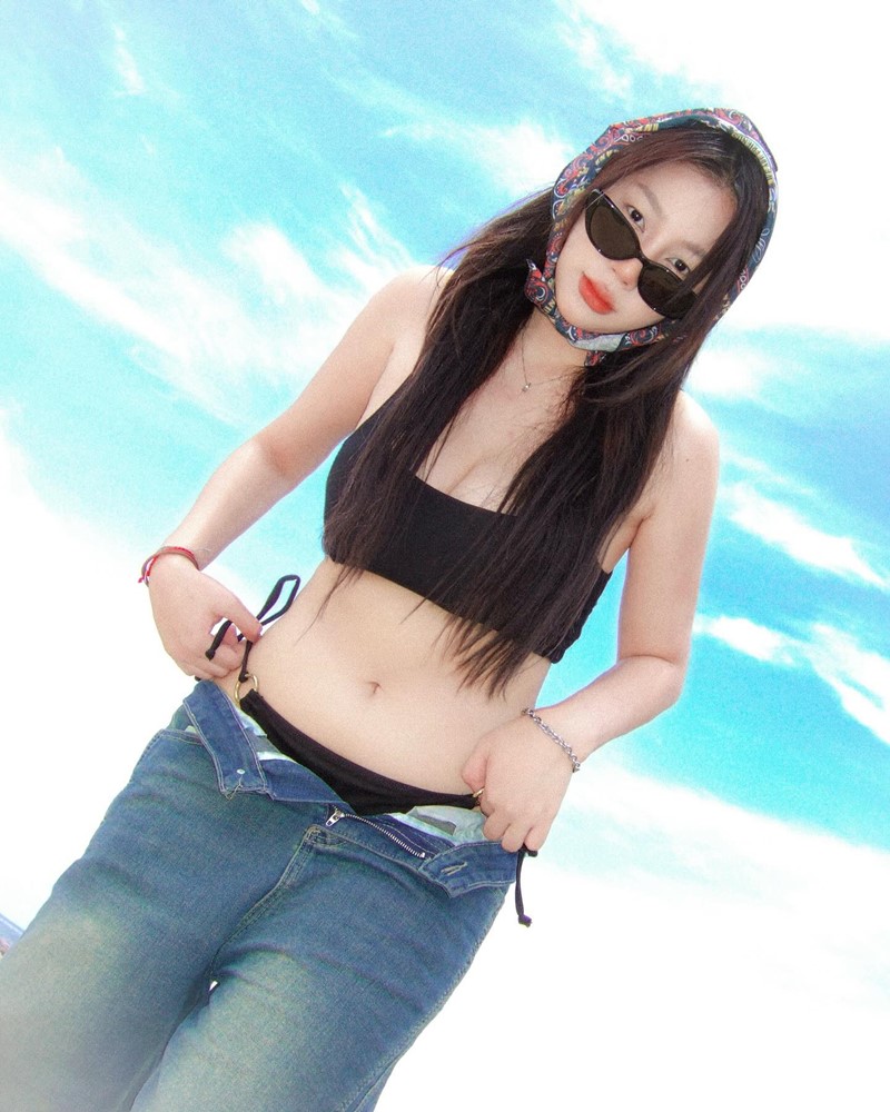 หยก พชรพร 