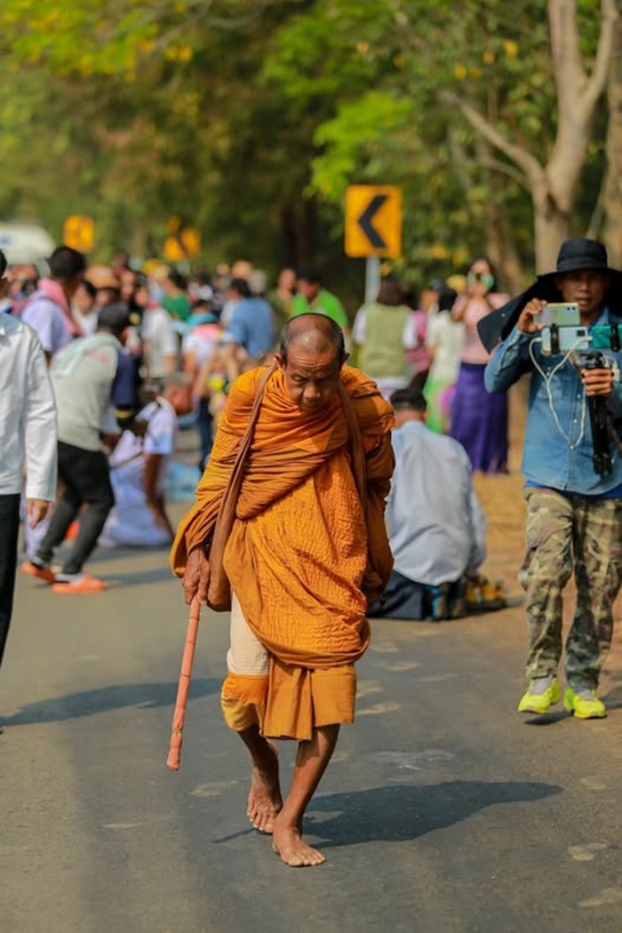 หวยหลวงตาบุญชื่น 