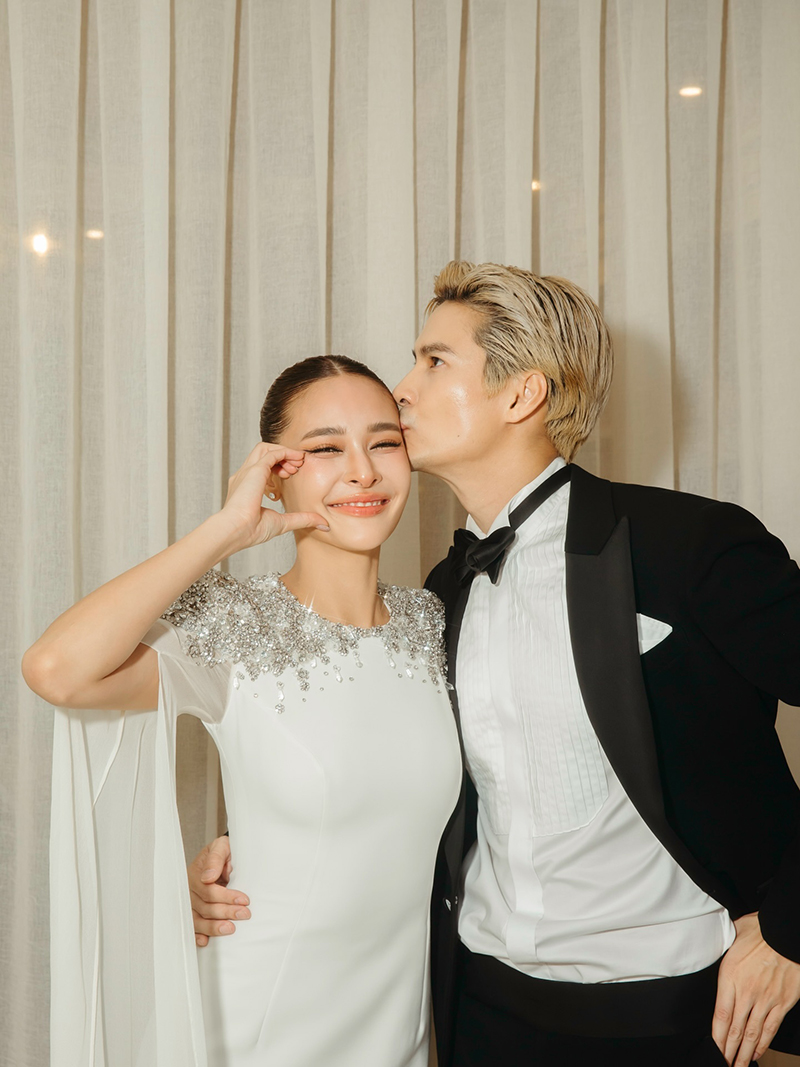 ปุ๊กลุก - ไมค์ แต่งงาน