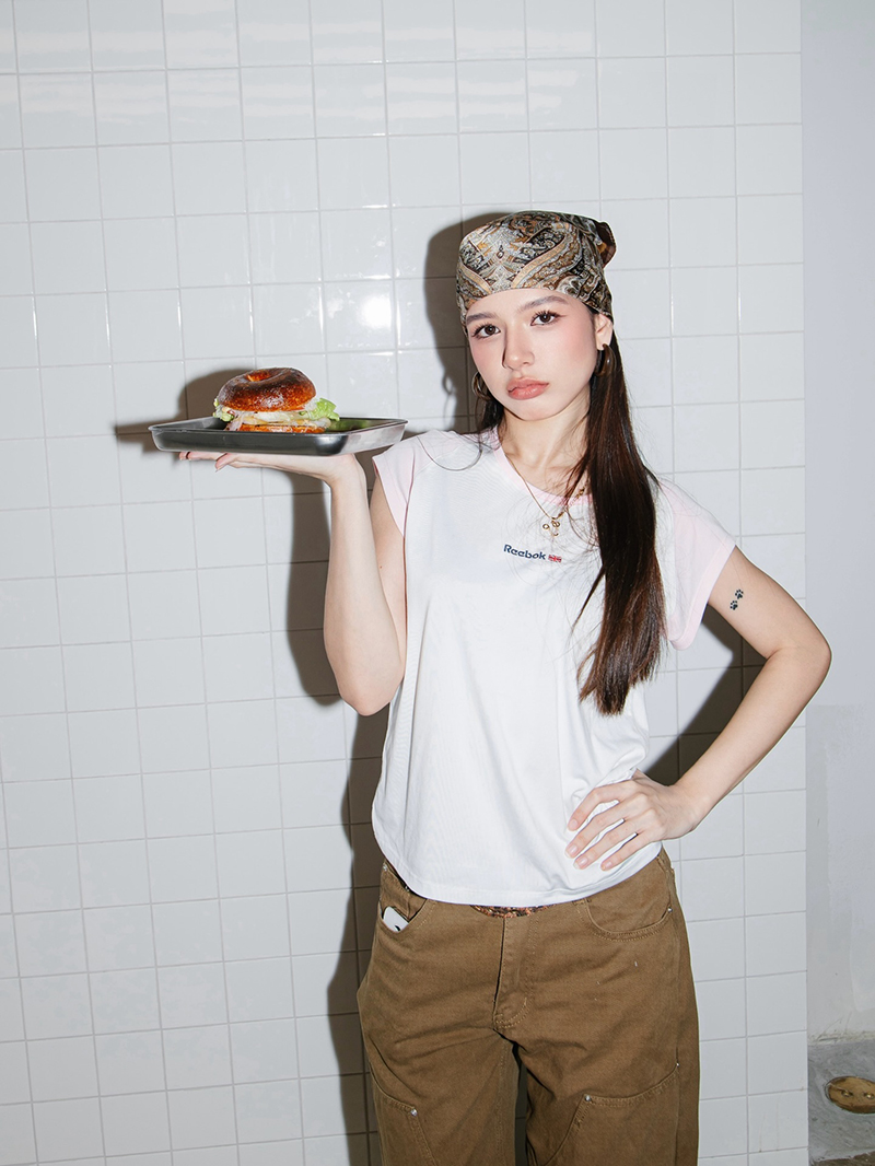 น้องวีวี่ เวอร์โรนิก้า