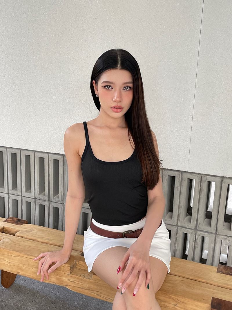 น้องวีวี่ เวอร์โรนิก้า