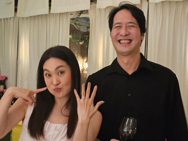 โบ สุรัตนาวี