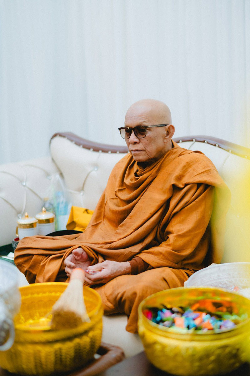 หลวงพ่อสายทอง เตชะธัมโม