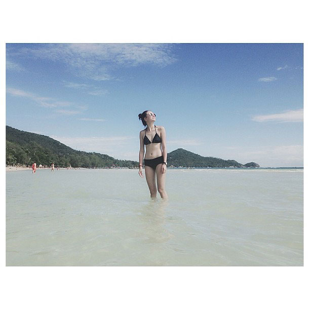จิ๊บ เพชร พลอย โชว์เซ็กซี่ในชุดว่ายน้ำ ลั้ลลา ณ เกาะเต่า