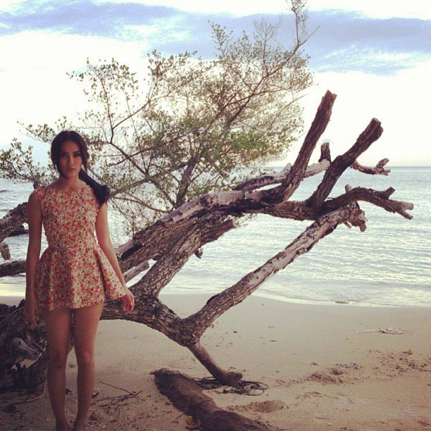 ไอซ์-กิ๊บซี่ สวมบิกินี่ตัวจื๋ว ส่งท้ายหน้าร้อน ณ เกาะเสม็ด