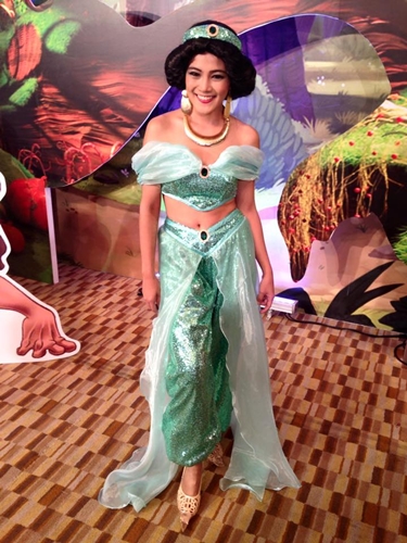 แต่งคอสเพลย์เจ้าหญิงจัสมิน