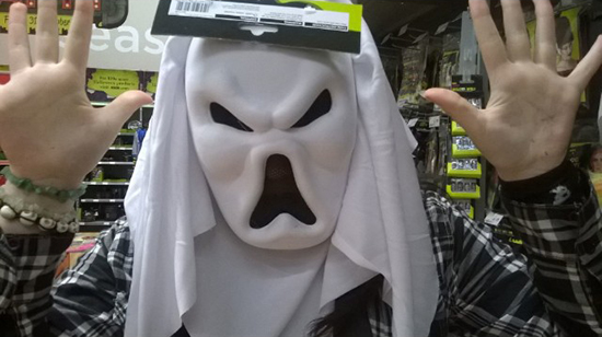 หน้ากากผี