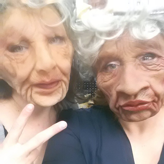 หน้ากากผี