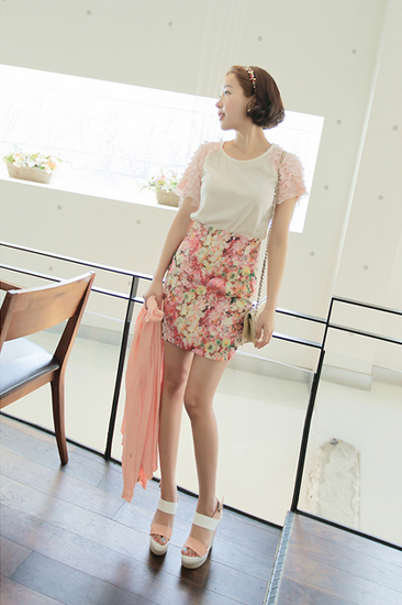 แฟชั่นกระโปรงลายดอก