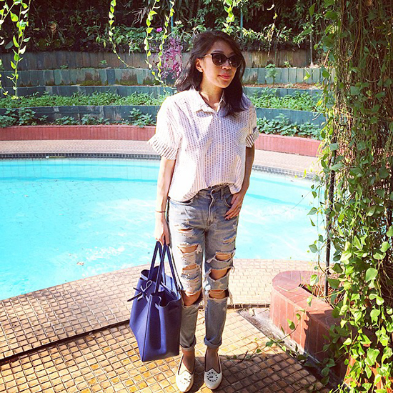 กางเกงยีนส์ขาดรุ่ย