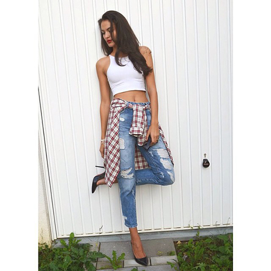 กางเกงยีนส์ขาดรุ่ย