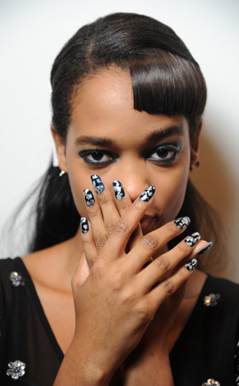 แต่งเล็บรับฤดูหนาว