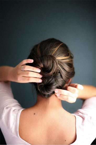 วิธีเกล้าผมมวย