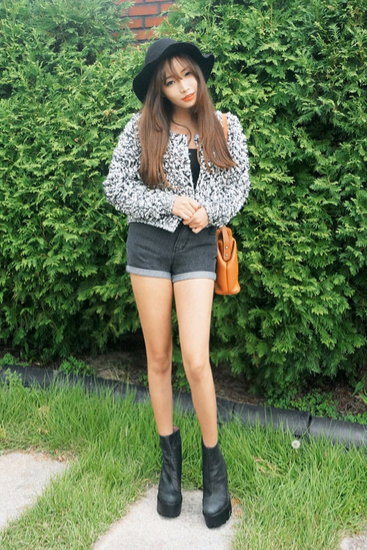 รองเท้าที่ควรใส่กับกางเกงขาสั้น