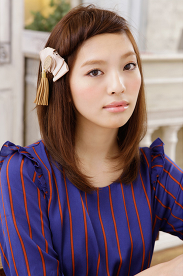 ทรงผมประบ่า