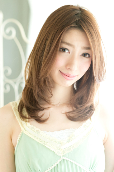 ทรงผมประบ่า