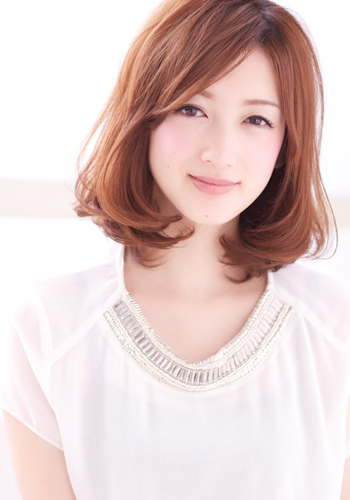 ทรงผมบ๊อบ