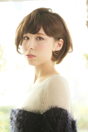 ทรงผมสําหรับคนหน้าผากกว้าง