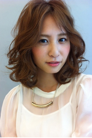 ทรงผมสั้น