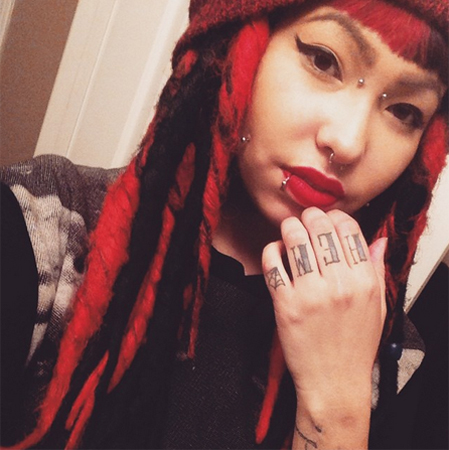 เจาะบนใบหน้า