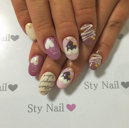 ลายเพ้นท์เล็บวันวาเลนไทน์