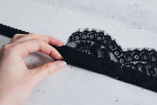 บราลูกไม้