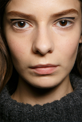 อายไลเนอร์