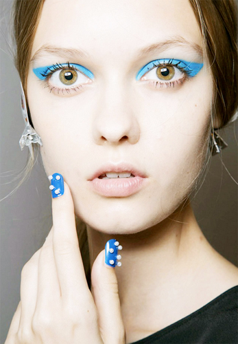 อายไลเนอร์