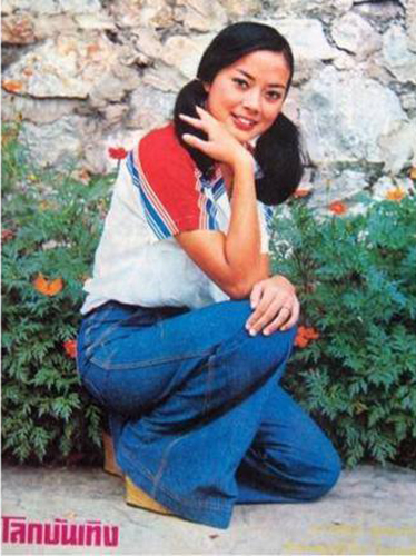 จิ๊ก เนาวรัตน์