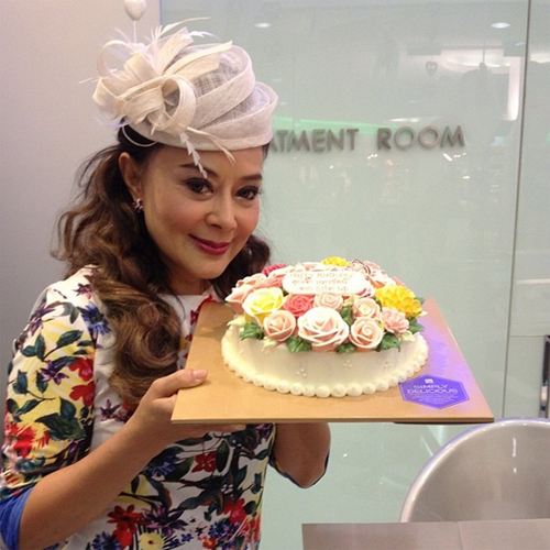 จิ๊ก เนาวรัตน์