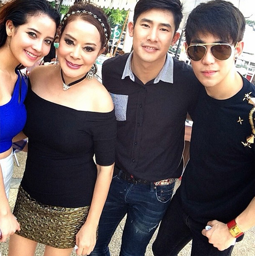 จิ๊ก เนาวรัตน์