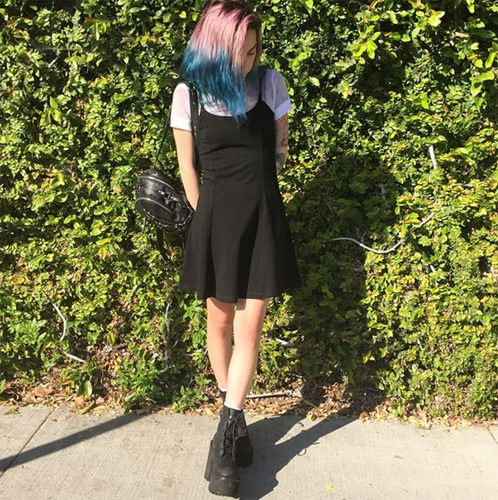 สาวฮิปสเตอร์