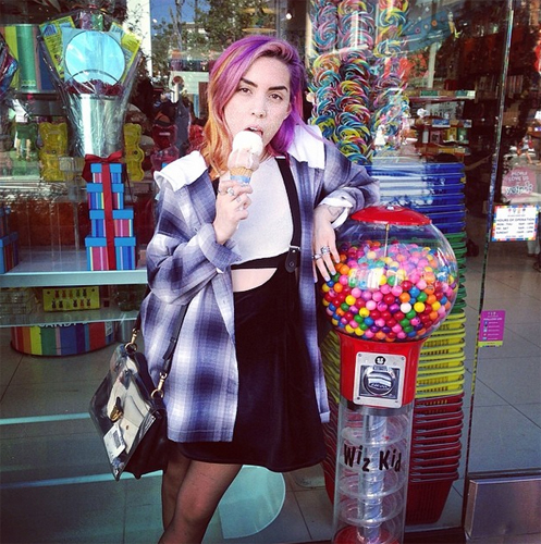 สาวฮิปสเตอร์