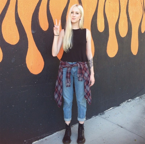 สาวฮิปสเตอร์