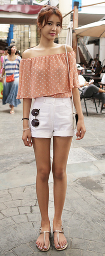 เทรนด์การแต่งตัววัยรุ่นหญิง