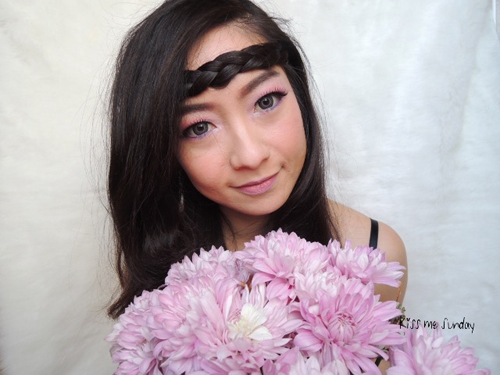 แต่งตาโทนสีม่วงชมพู